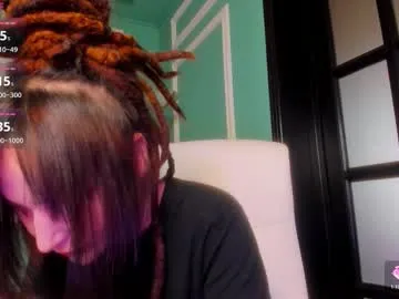 Freechat 1munique on Chaturbate