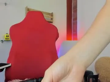 Freechat _hottie__ on Chaturbate