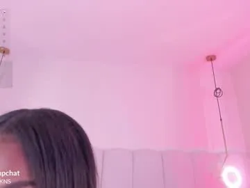 Freechat _huge_boobs_ebony on Chaturbate