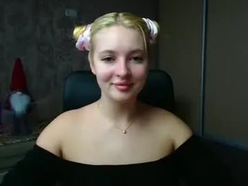 Freechat _mila_la_ on Chaturbate