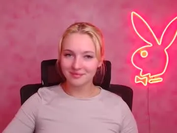 Freechat _mila_la_ on Chaturbate