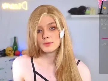 Freechat _yourfoxy_ on Chaturbate