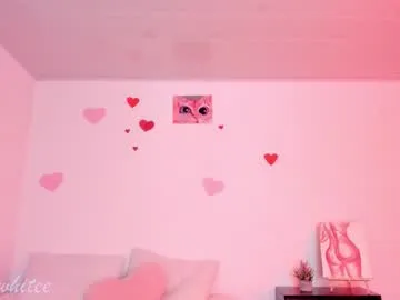 Freechat aby_whitee on Chaturbate