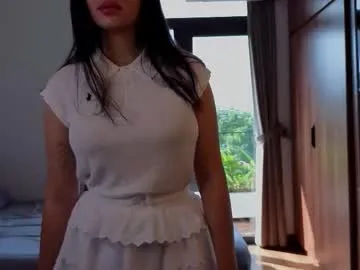 Freechat adelia_ntmu on Chaturbate