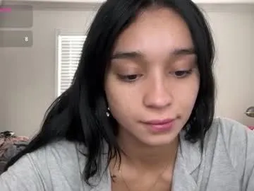 Freechat adriannarodriguez on Chaturbate