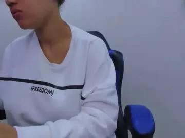 Offline agata18_ on Chaturbate