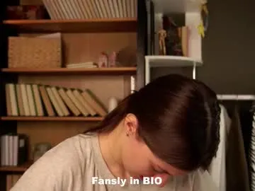 aislyfarran — GOAL: Domi in my panties [139 tokens remaining] | I'm Aliza and  I go crazy from the vibrations of my toy | My FAV bzzzzz - 75 and 150   #shy #18 #lovense #natural #cum