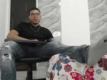 Freechat alejandrocock23 on Chaturbate