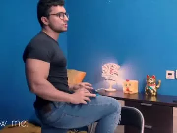 Freechat alex_blu on Chaturbate