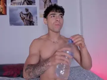 Freechat alex_zt on Chaturbate