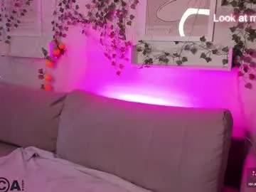 Offline alli_aster on Chaturbate