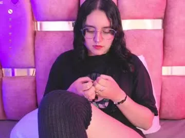 ambar_devon — GOAL: oil in ass [40 tokens remaining] you fell in love with your favorite goth girl  #cei #latina #18 #anal #joi