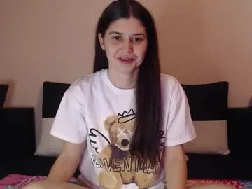 Freechat ambersweetiee on Chaturbate