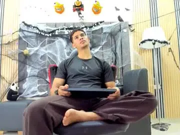 Freechat andres_stud on Chaturbate