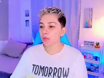 Freechat arontroy_wi on Chaturbate