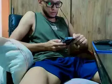 Freechat atorres21 on Chaturbate