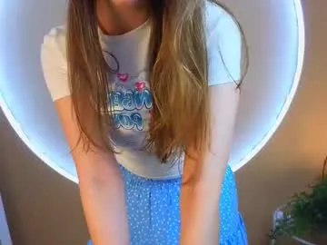 auriboss — Goal: jump 5 times ~ I'm Alice and it my first time here #shy #new #teen #young #18 [19 tokens remaining]