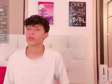 Freechat axel_evanss on Chaturbate