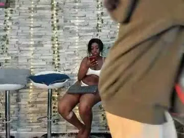 Freechat badgirls_000 on Chaturbate