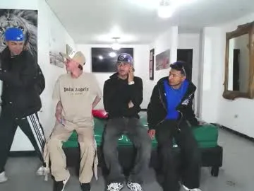 benz_boys — GOAL: Cum Show [1861 tokens remaining] Welcome to my room!  #18 #cum #young #bdsm #twink