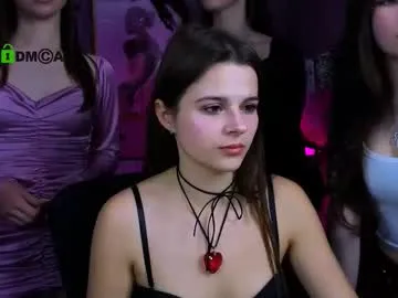 berry_alma on Chaturbate