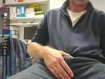 Freechat bi_french69 on Chaturbate