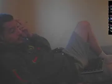 Freechat bigcawwwk on Chaturbate