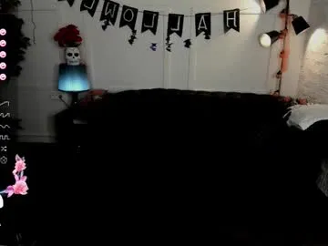 black_pant3r — something white on boobs [196 tokens left] #bigboobs #mommy #british #findom #feet