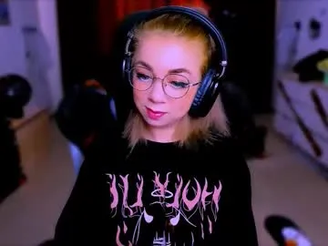 Freechat blinkofeyess on Chaturbate