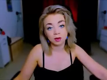 Freechat blinkofeyess on Chaturbate