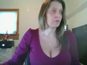 Private blueeyedddvixen on Chaturbate