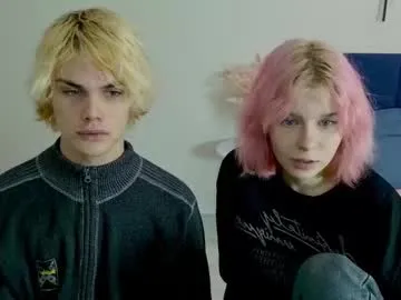 bonnie_and_c1yde — GOAL: show tongue [54 tokens remaining] pvt open #couple #skinny #teen #young #new