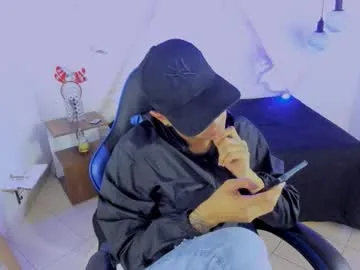 Freechat brand_hades on Chaturbate