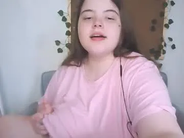 Freechat brattyprincess_emma on Chaturbate