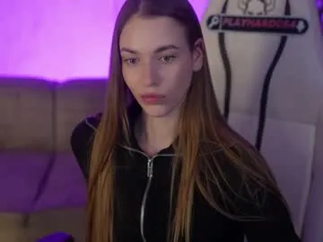 Freechat bright_diamonds_054 on Chaturbate