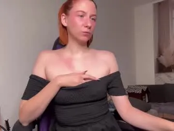 caliiie_of — Viens t'amuser avec moi ! Special tip : 14 / 44 / 64 / 114 - Repeating Goal: Fais moi vibrer - #bdsm #french #fuckmachine #lovense #pvt