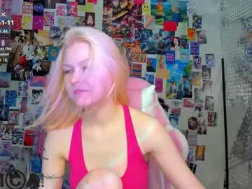 callista_a — Hello! I'm #here :3 I hope you will be more gentle with me  Goal:hand bra #daddysgirl #young #petite #blonde [0 tokens remaining]