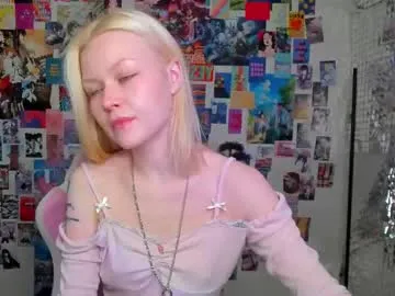 callista_a — Hello! I'm #here :3 I hope you will be more gentle with me  Goal:boob massage #daddysgirl #young #petite #blonde [122 tokens remaining]