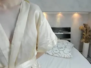 camilla_kelly — GOAL: Put your fingers in my panties [0 tokens remaining] Hi im Camilla and i want to have fun with you #skinny #shy #puffynipples #natural #young