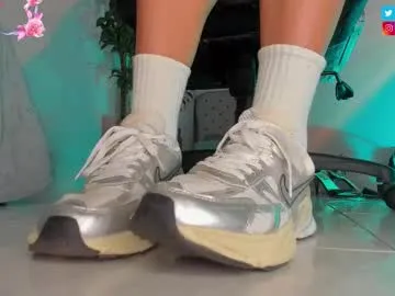 Freechat charlotte__grey on Chaturbate