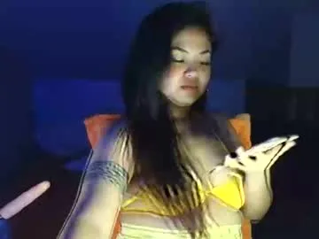 Freechat chillntalkmami on Chaturbate