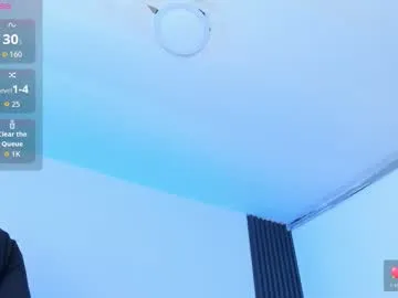 chiqui_milk1 — erotic dancing [74 tokens left] #latina #squirt #dirtytalk #milk #cum