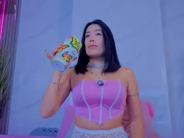 Freechat chlooee_ on Chaturbate