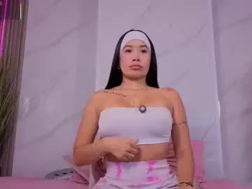 Freechat chlooee_ on Chaturbate