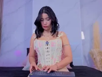 Freechat chlooee_ on Chaturbate