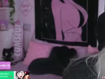 Freechat crimsonkitten on Chaturbate