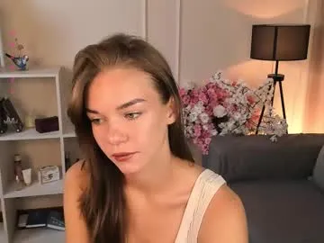 Freechat cwenbrayton on Chaturbate