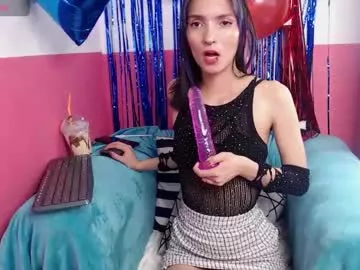 Freechat dafne_huges on Chaturbate