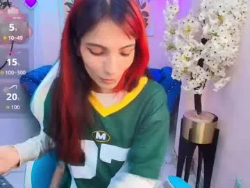 Freechat dafne_huges on Chaturbate