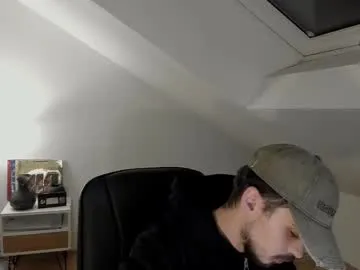 Freechat daimon_hall on Chaturbate